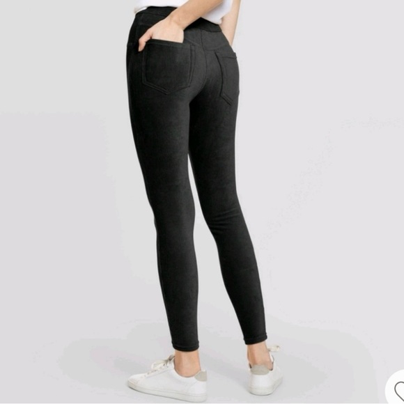 HUE Corduroy Jeans Leggings | Size Medium - Picture 7 of 9